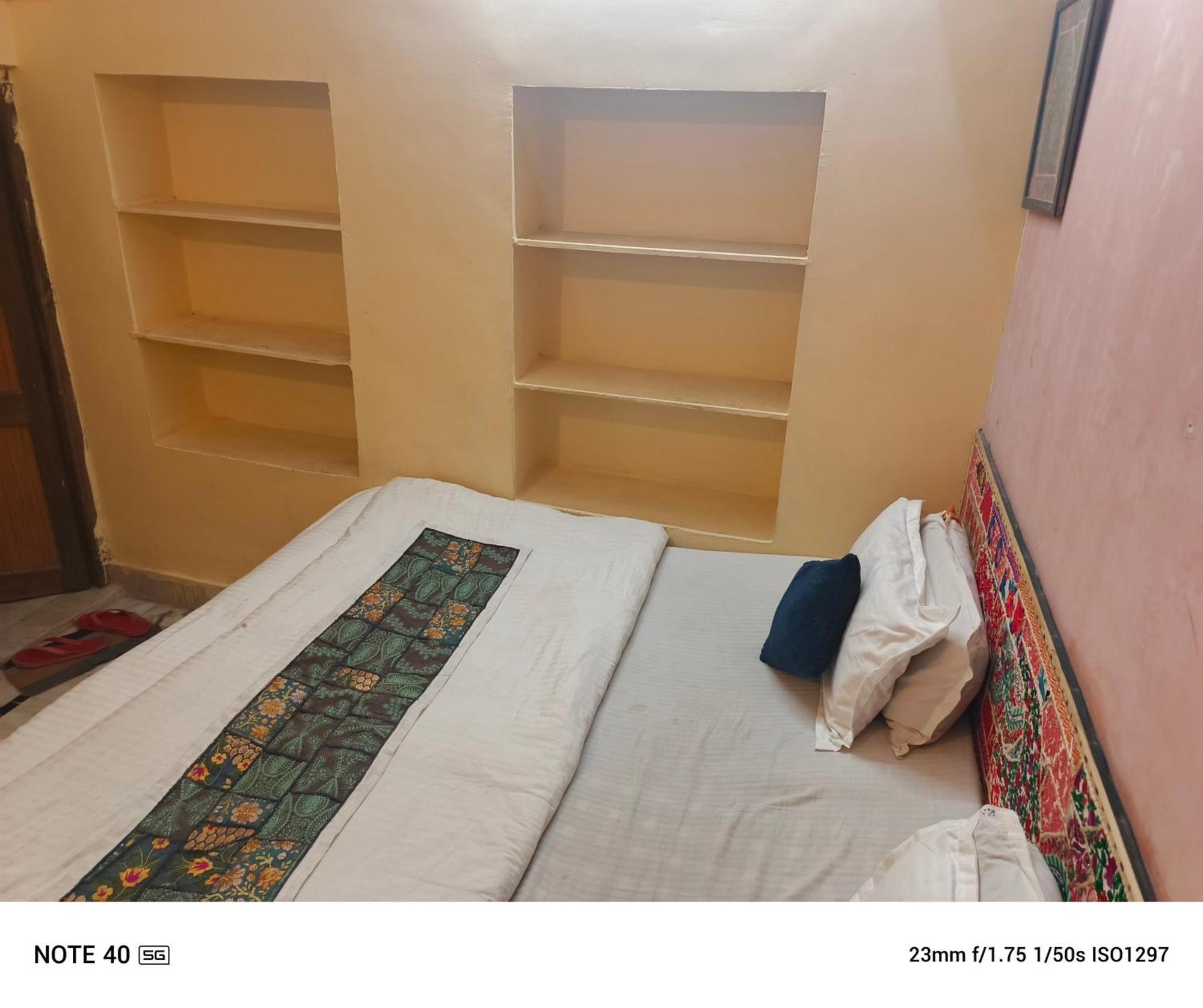 Neem Guest House 자이살메르 객실 사진